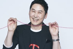 신동엽 “정치인이 웃기지 않는 사회 되길...웃음은 예능인 몫”