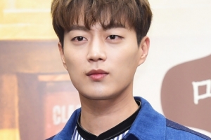 병무청 측 “윤두준 해외 출국 불가, 병역법 개정과 무관”