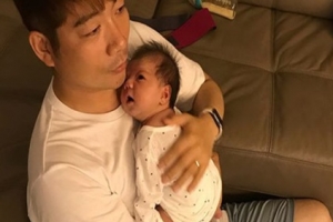 박세미, 육아 중인 남편 개그맨 김재욱 공개 ‘다정다감 아빠~’