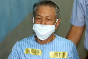 김기춘 결국 동부구치소 수감…두달 만에 또 구속되자 “병원 가까이”