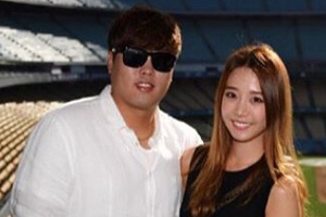 류현진♥배지현, 신혼 부부의 달달한 일상 ‘다정한 투샷’