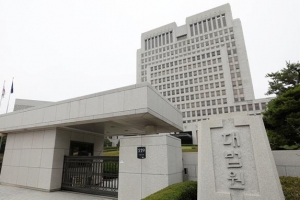 장고 거듭하는 대법원…검찰 ‘강제수사’ 나설 명분 얻을까
