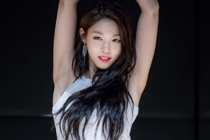 설현, ‘빙글뱅글’ 막방 인증 사진 ‘미모 폭발’