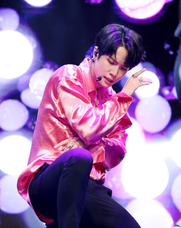 솔로 데뷔 김동한