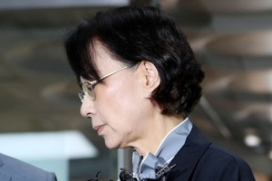 영장심사 다시 출석한 이명희…“성실히 임하겠다” 한숨