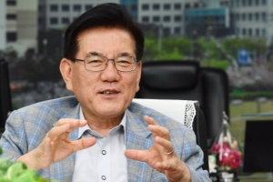 [민선7기 단체장에 듣는다] “노후건물 도시재생… 주민 뜻대로 동대문 개발지도 완성”