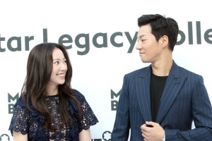 전혜진 이천희, 커플룩 입고 눈빛 교환 ‘착시 의상에 화들짝’