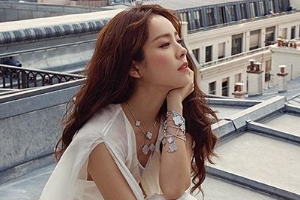 “최고였어요” 한지민, 본인도 인정한 역대급 화보 ‘파리의 여신’