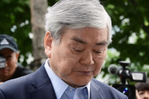 조양호, 3남매 증여세 위해 계열사 주식 꼼수로 매각