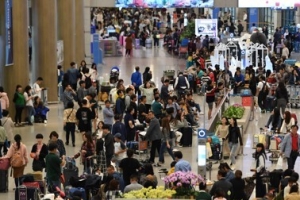 저비용항공사 발권시스템 장애…인천공항 출발편 대거 지연