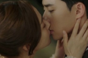 ‘김비서가 왜 그럴까’ 박민영, 박서준에 고백 후 키스 “오해하지마”