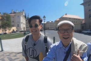 ‘꽃보다 할배 리턴즈’ 이서진, 새 막내 합류 소식에 흐뭇→충격