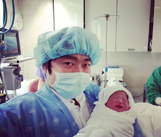 송백경 둘째 출산