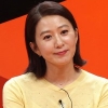 ‘미우새’ 김희애 “19살 연하 유아인과 키스신, 민망했다”