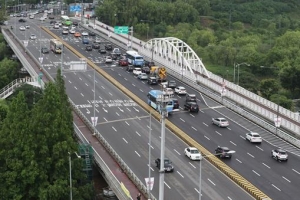 차선 늘어난 여의교