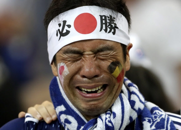 ‘역전패’ 일본, 아쉬움의 눈물 흘려