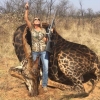 희귀종 검정 기린 사냥하고 대놓고 자랑하는 미국 여성