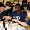 [서울포토] ‘건배’로 하나된 남북 농구 선수들
