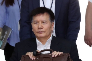 ‘제3노총 결성 공작 혐의’ 이채필 구속영장 기각