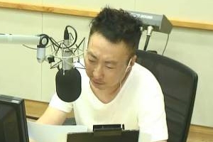 ‘라디오쇼’ 박명수 “남자가 결혼하기 좋은 나이는 47세”