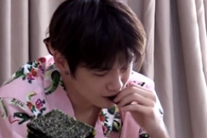 ‘이불 밖은 위험해’ 강다니엘의 남다른 김과자 사랑 ‘폭풍 흡입’