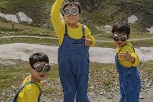 송일국 아들 삼둥이, ‘미니언즈’로 깜짝 변신 ‘장난기 가득’