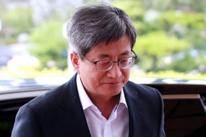 검찰 “인사 불이익 있었다” 판사 진술 확보…법원에 자료 압박