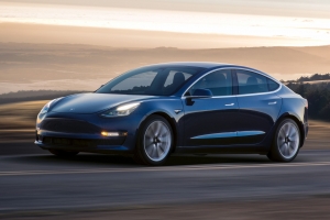 세계 ‘EV 리그’ 시작됐다… 테슬라 ‘독주’ 누가 잡을까