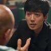 ‘라이프 온 마스’ 정경호 vs 박성웅 대치 ‘진지한 눈빛’ 무슨 일?