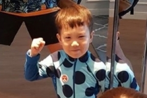 ‘장윤정♥’ 도경완, 똑 닮은 아들 연우와 단둘이 여행 “엄마 좀 쉬라고”