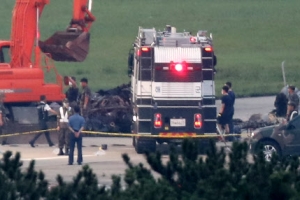 해병대 ‘마린온’ 헬기 시험비행 중 10m 상공서 곤두박질 참사