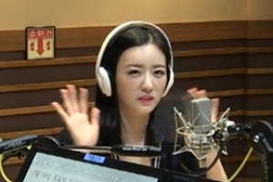 ‘두데’ 에이핑크 보미 “카톡 잘 안 본다” 별난 이유 들어보니...