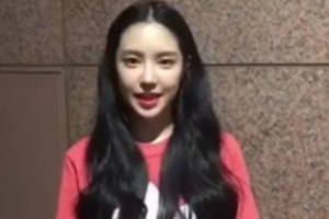 에이핑크 손나은, 아이스버킷 챌린지 동참..깜짝 영어 실력 공개