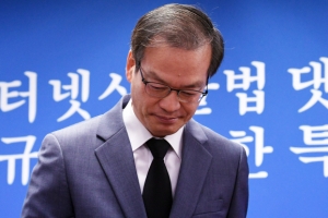 특검 “예기치 않은 비보”… 드루킹 측근 소환 취소 등 수사 타격