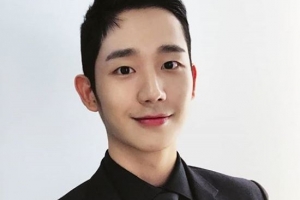 정해인, FNC 엔터테인먼트와 재계약 “올 하반기 새 작품 계획”