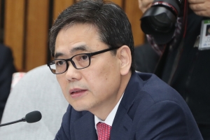 곽상도 “진보정치의 이중성” 발언에 노회찬 비서관 분노