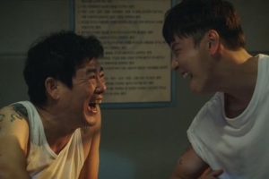 전과 5범이 어느 날 얼렁뚱땅 판사가 된다면…