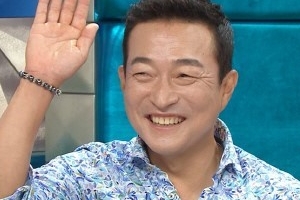 ‘라디오스타’ 이재룡 “유호정에 무릎 꿇고 산다” 고백