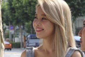 ‘한끼줍쇼’ 마마무 솔라, 이경규에 웃음 치료 “재미없어도 웃어야”