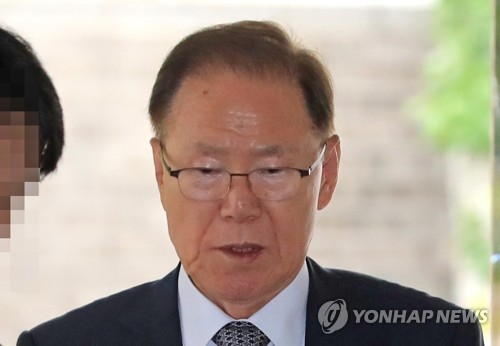 검찰, ‘MB 집사’ 김백준에 징역 3년 구형