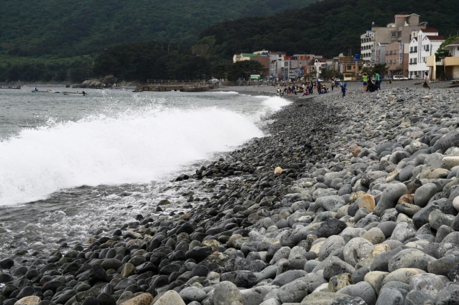 거제 학동흑진주몽돌해변