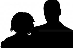 극단적 자연치유 ‘안아키 카페’ 운영 한의사 부부 집행유예