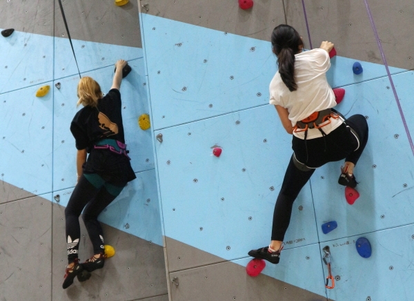 문화기획, 숲 해설, 예술 창작활동 등 다양한 활동을 해오고 있는 주민들이 가평 관광두레 ‘진짜여행가’ 구성원으로 뭉쳤다. 이들은 ‘주민여행사 가치가’를 열어 지역 주민들만이 경험하는 청정 가평 속 숨겨진 가치와 놓치고 싶지 않은 순간들을 소개하고 나섰다.