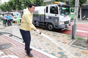 관악, 폭염 긴급대책회의…취약계층 보호에 중점