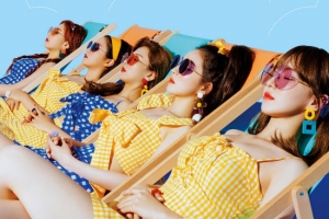 여름엔 레드벨벳… ‘서머 매직’으로 ‘섬머퀸’ 굳히기