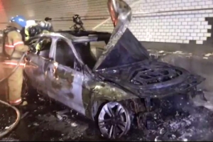 인천북항 해저터널서 BMW GT차량 주행 중 또 화재…리콜대상