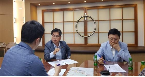 서울시의회 박기재 의원(더불어민주당, 중구2)이 남산 고도지구 완화를 위한 방안을 찾기 위해 나섰다.