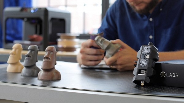 3D프린터 브랜드 ‘메이커봇(MakerBot)’의 한국총판인 ㈜영일교육시스템이 신제품 ‘메이커봇 실험용 압출기(MakerBot Experiment Extruder)’를 공식 출시한다고 밝혔다.