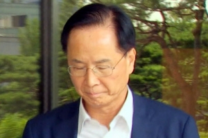 [포토] ‘공정위 재취업 비리’ 노대래 전 위원장 검찰 출석