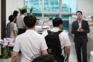 [포토] 김경수 지사 집무실·관사·의원 시절 사무실 압수수색